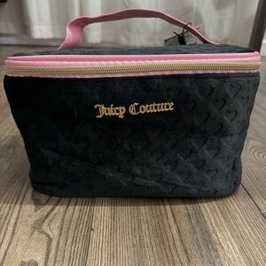 NWT Juicy Couture Black and Pink Velvet Heart Cosmetic Case Travel Bag